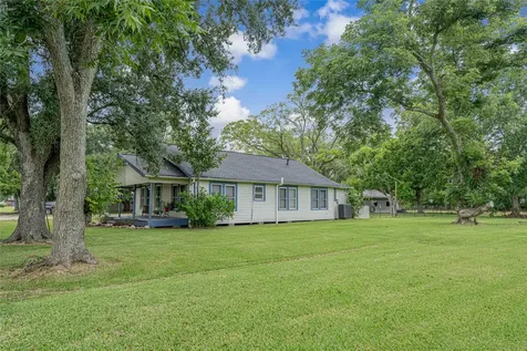 4022 Crosby Cedar Bayou Road Baytown TX 77521