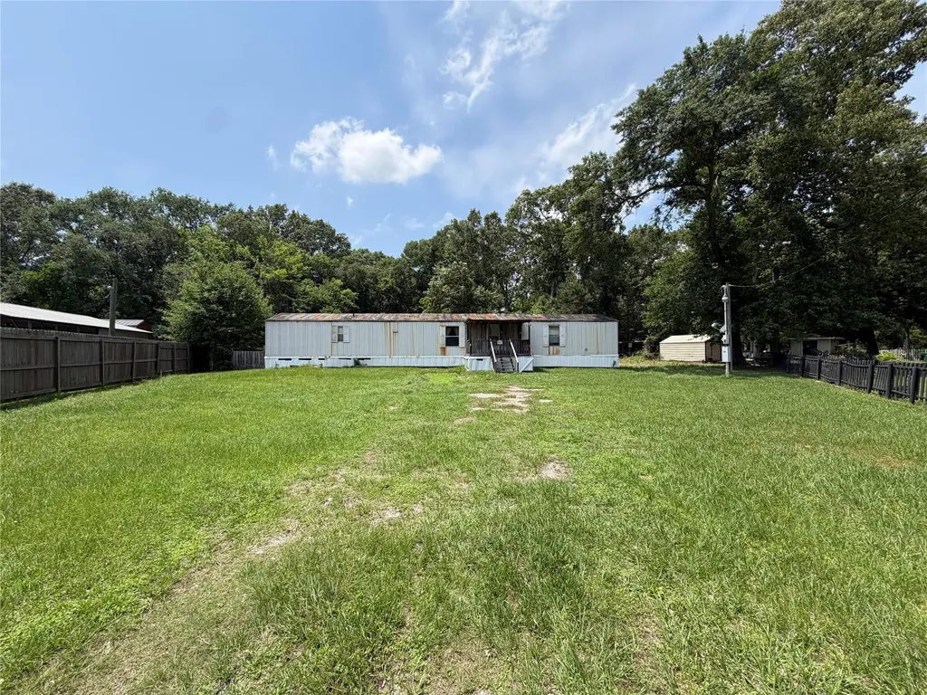 133 County Road 3310a Cleveland TX 77327