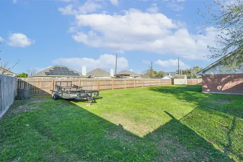 71 Garfield Street La Porte TX 77571