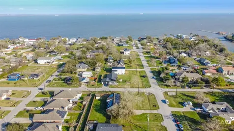 71 Garfield Street La Porte TX 77571
