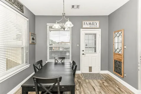 322 Spencer Landing W La Porte TX 77571