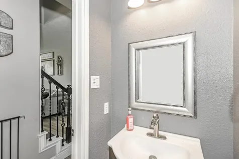 322 Spencer Landing W La Porte TX 77571