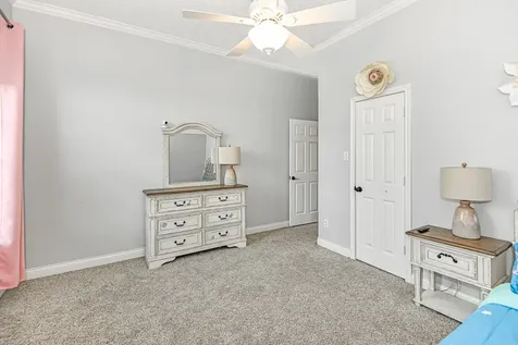 322 Spencer Landing W La Porte TX 77571