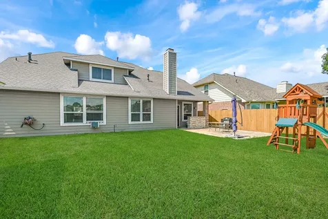 322 Spencer Landing W La Porte TX 77571