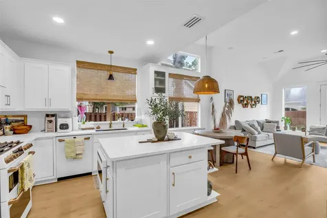 57 S Bethany Bend Circle The Woodlands TX 77382