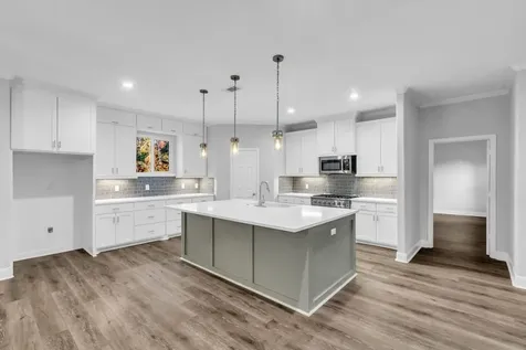 83 White Oak Drive N Woodbranch TX 77357
