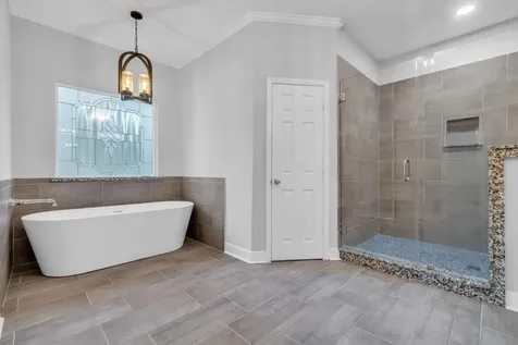 83 White Oak Drive N Woodbranch TX 77357