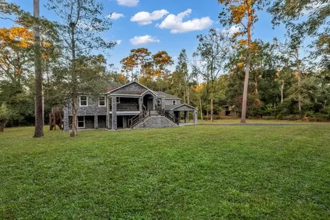 83 White Oak Drive N Woodbranch TX 77357