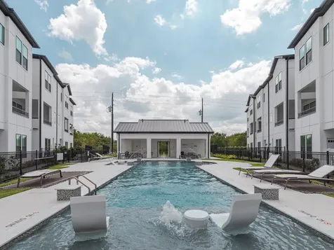 2804 Grand Fountains Drive D Houston TX 77054