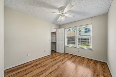 9915 Villa Verde Drive Houston TX 77064