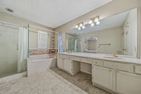9915 Villa Verde Drive Houston TX 77064