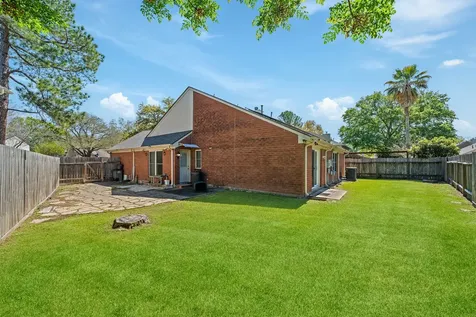 9915 Villa Verde Drive Houston TX 77064