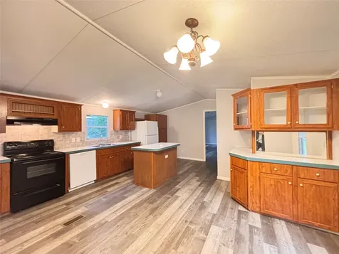 231 Morris Lane Lane S Huntsville TX 77320