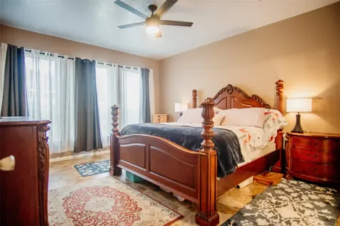 9214 Windy Spring Court Houston TX 77089