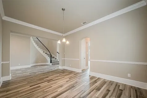 115 N Winter Sunrise Circle Tomball TX 77375