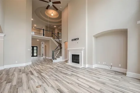 115 N Winter Sunrise Circle Tomball TX 77375