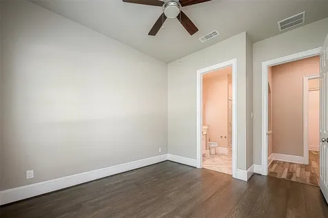 115 N Winter Sunrise Circle Tomball TX 77375