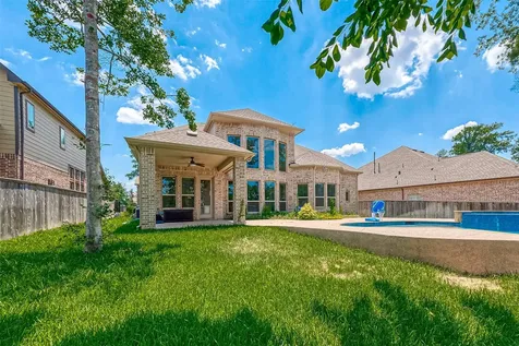 115 N Winter Sunrise Circle Tomball TX 77375