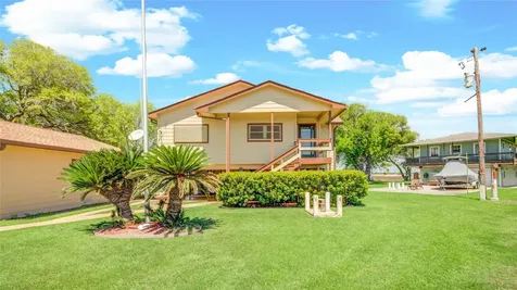 5216-4 County Road 469 Brazoria TX 77422