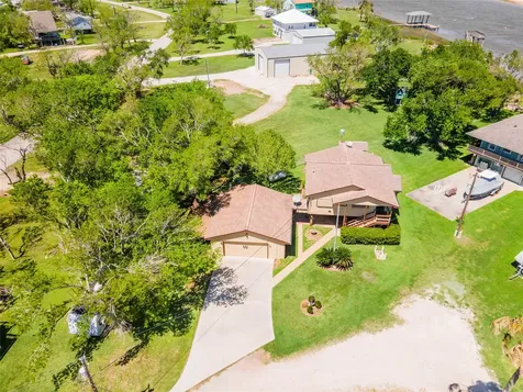 5216-4 County Road 469 Brazoria TX 77422