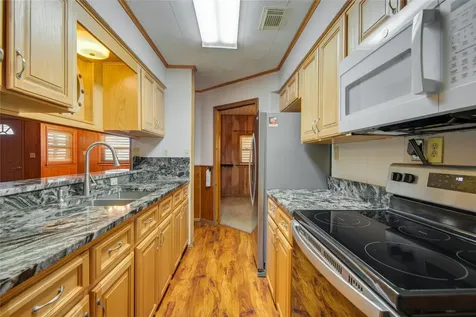 5216-4 County Road 469 Brazoria TX 77422