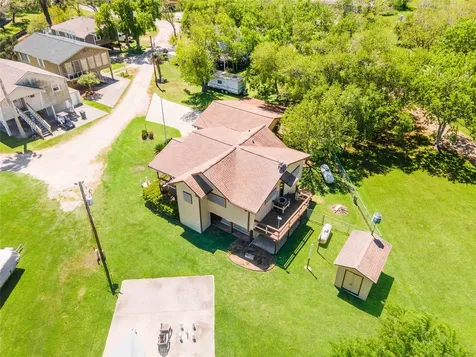5216-4 County Road 469 Brazoria TX 77422