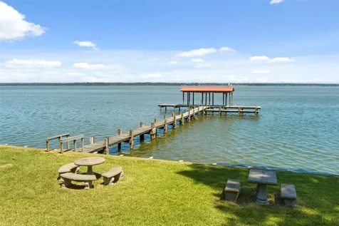 200 Trott Lane Point Blank TX 77364