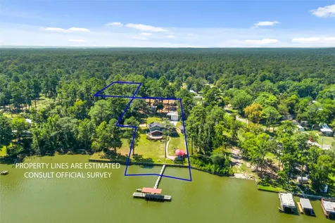 200 Trott Lane Point Blank TX 77364