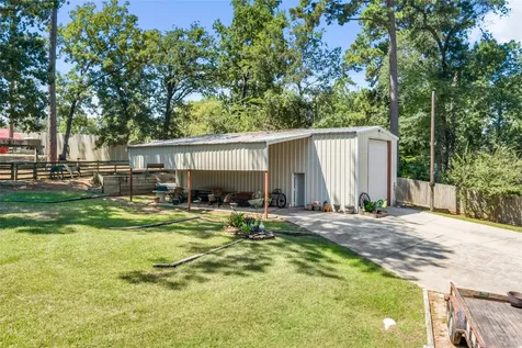 200 Trott Lane Point Blank TX 77364