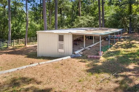 200 Trott Lane Point Blank TX 77364