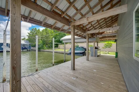 127 N Lake Bluff Drive Bullard TX 75757