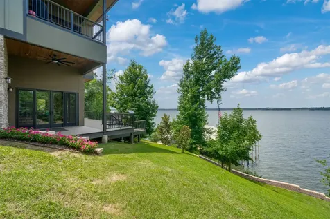 127 N Lake Bluff Drive Bullard TX 75757