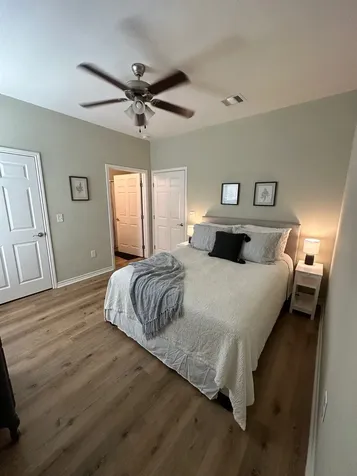 5419 Avenue N 1/2 Galveston TX 77551