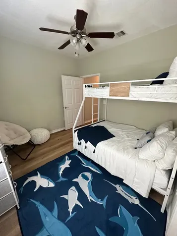 5419 Avenue N 1/2 Galveston TX 77551