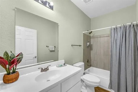 5419 Avenue N 1/2 Galveston TX 77551