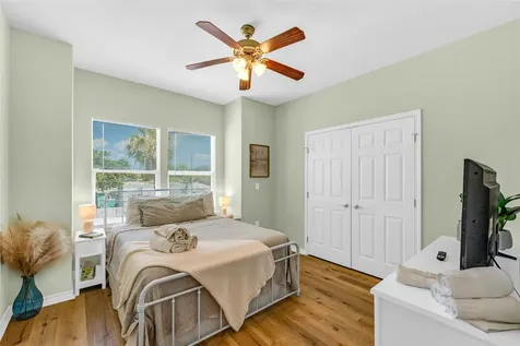5419 Avenue N 1/2 Galveston TX 77551