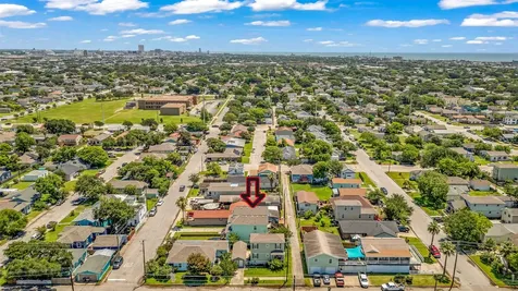5419 Avenue N 1/2 Galveston TX 77551