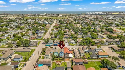 5419 Avenue N 1/2 Galveston TX 77551
