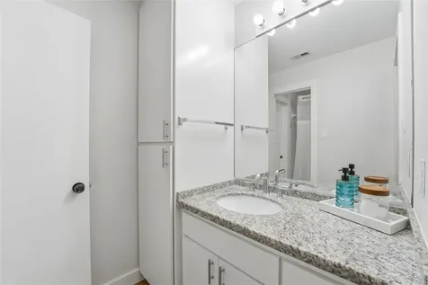 5519 Cornish Street Houston TX 77007