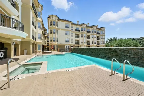 7575 Kirby Drive 2204 Houston TX 77030