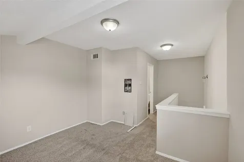 4401 Carter Creek Parkway 13 Bryan TX 77802