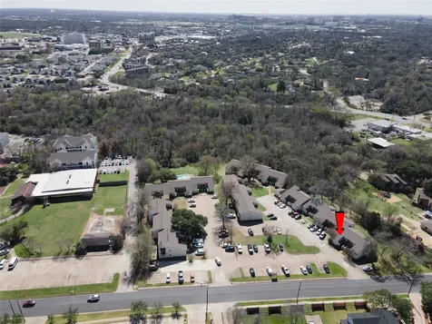 4401 Carter Creek Parkway 13 Bryan TX 77802