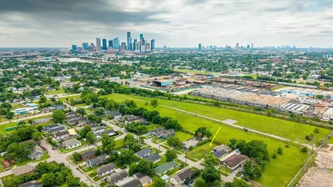 2619 Stevens Street Houston TX 77026