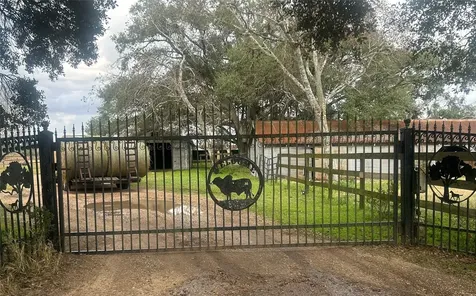 300 Fremont Lane Brookshire TX 77423