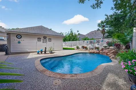 17407 Longs Peek Court Tomball TX 77377