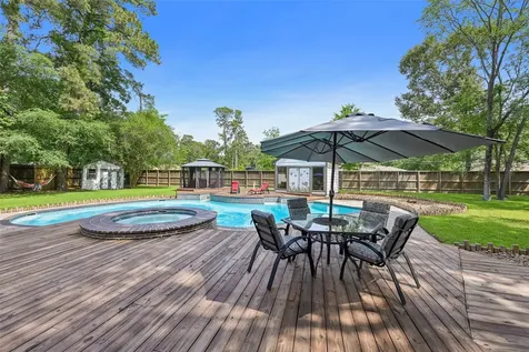 1211 Golden Bear Lane Kingwood TX 77339