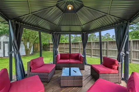 1211 Golden Bear Lane Kingwood TX 77339