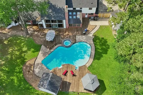1211 Golden Bear Lane Kingwood TX 77339