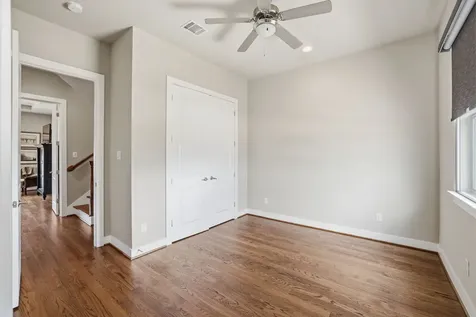 4102 Marina Street Houston TX 77007