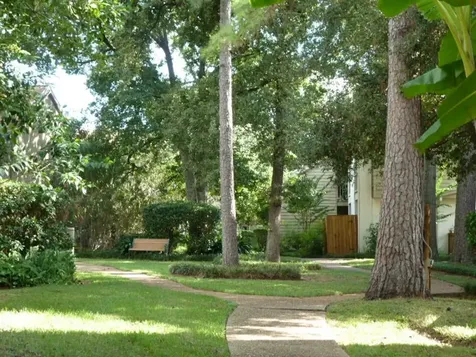 2100 Tanglewilde Street 373 Houston TX 77063